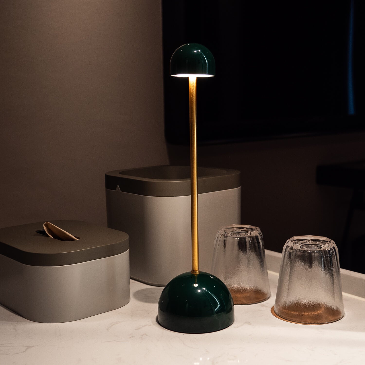 Zumrut Table Lamp detail